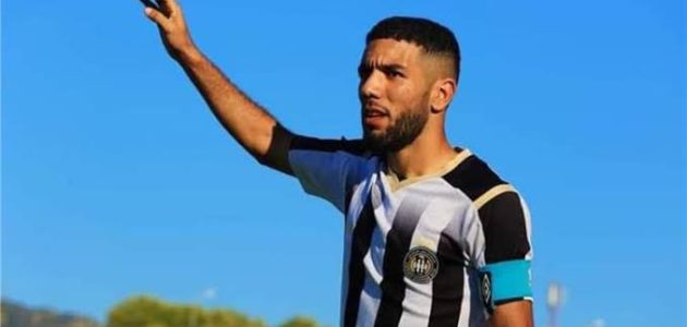 استدعاء منتخب الجزائر لاحمد قندوسى لاعب سيراميكا كليوباترا